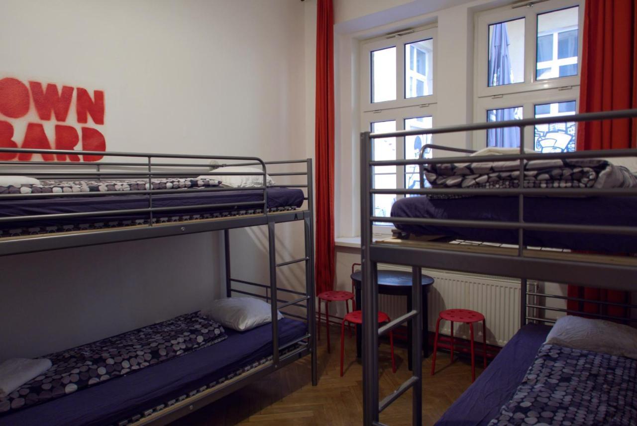 Clown And Bard Hostel Πράγα Εξωτερικό φωτογραφία